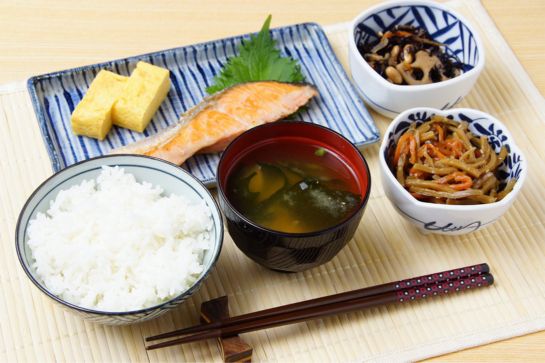 規則正しい食事｜つくばのたか歯科ファミリークリニック